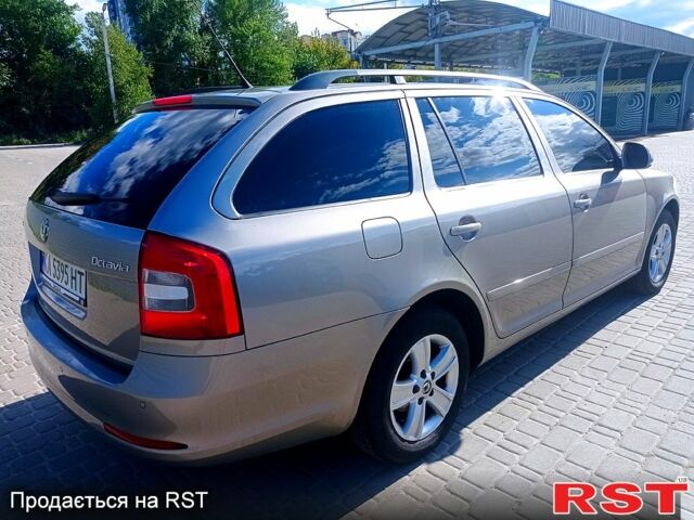 Серый Шкода Октавия, объемом двигателя 1.6 л и пробегом 243 тыс. км за 8300 $, фото 5 на Automoto.ua