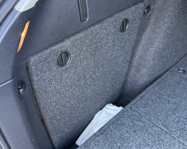 Серый Шкода Октавия, объемом двигателя 1.4 л и пробегом 277 тыс. км за 7299 $, фото 5 на Automoto.ua