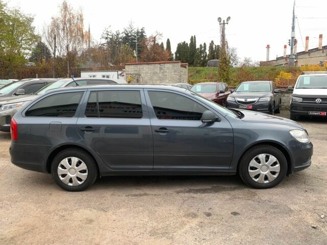 Сірий Шкода Октавія, об'ємом двигуна 1.6 л та пробігом 307 тис. км за 7190 $, фото 3 на Automoto.ua