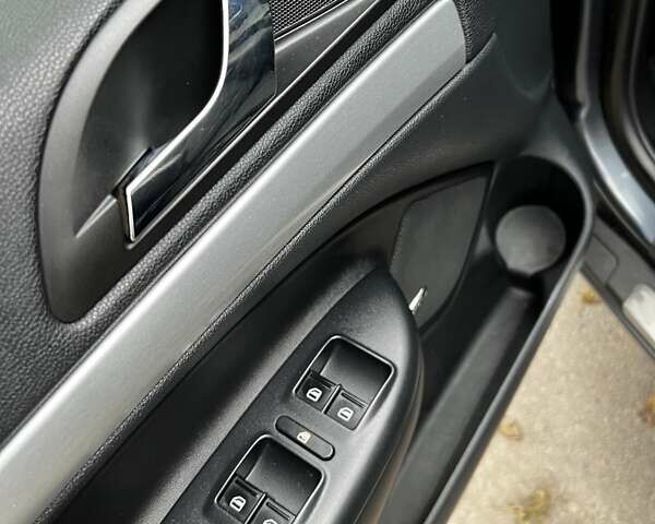 Серый Шкода Октавия, объемом двигателя 1.97 л и пробегом 215 тыс. км за 9100 $, фото 23 на Automoto.ua