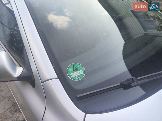 Серый Шкода Октавия, объемом двигателя 1.6 л и пробегом 200 тыс. км за 7650 $, фото 2 на Automoto.ua