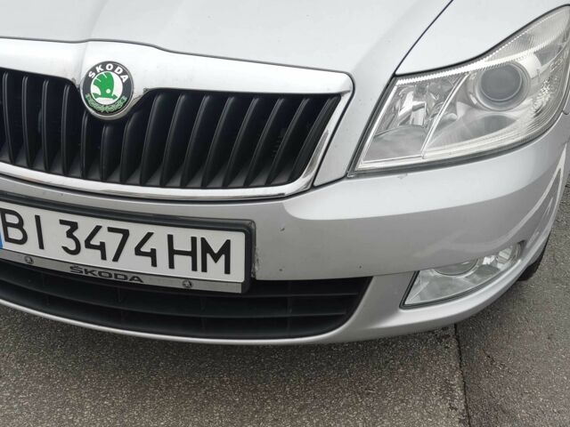 Сірий Шкода Октавія, об'ємом двигуна 1.8 л та пробігом 298 тис. км за 6500 $, фото 16 на Automoto.ua