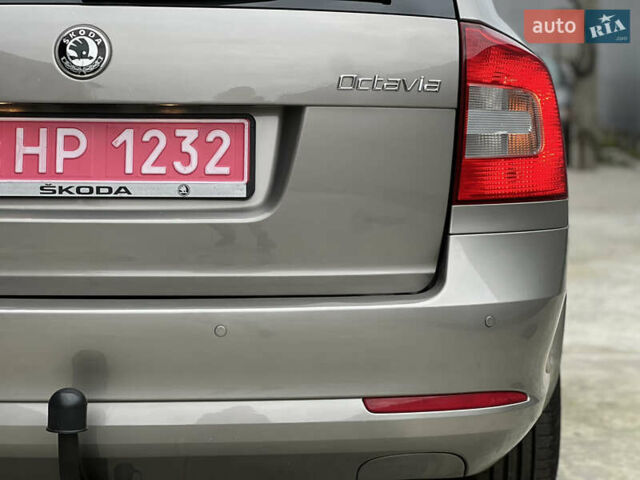 Сірий Шкода Октавія, об'ємом двигуна 1.6 л та пробігом 188 тис. км за 9200 $, фото 20 на Automoto.ua