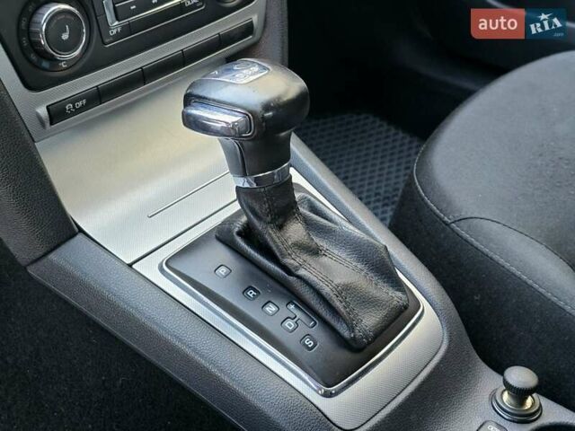 Серый Шкода Октавия, объемом двигателя 1.8 л и пробегом 226 тыс. км за 6400 $, фото 13 на Automoto.ua