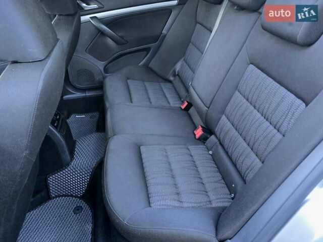 Серый Шкода Октавия, объемом двигателя 1.8 л и пробегом 226 тыс. км за 6400 $, фото 14 на Automoto.ua