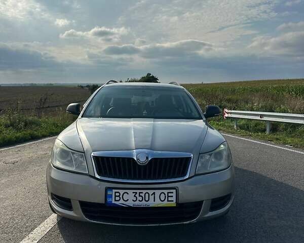 Серый Шкода Октавия, объемом двигателя 1.9 л и пробегом 320 тыс. км за 5650 $, фото 3 на Automoto.ua