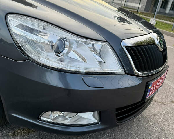 Серый Шкода Октавия, объемом двигателя 1.6 л и пробегом 210 тыс. км за 8999 $, фото 14 на Automoto.ua