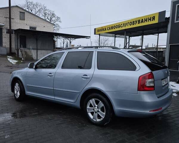 Сірий Шкода Октавія, об'ємом двигуна 1.6 л та пробігом 320 тис. км за 6400 $, фото 6 на Automoto.ua