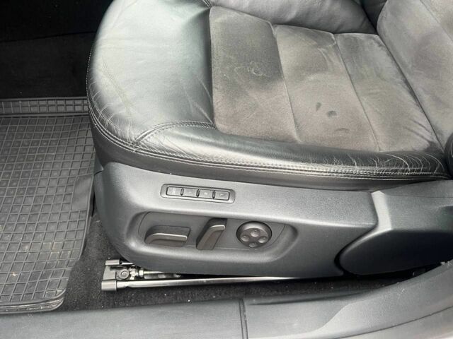 Серый Шкода Октавия, объемом двигателя 2 л и пробегом 255 тыс. км за 10700 $, фото 21 на Automoto.ua