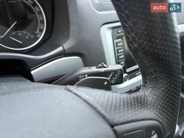 Серый Шкода Октавия, объемом двигателя 2 л и пробегом 185 тыс. км за 10700 $, фото 34 на Automoto.ua