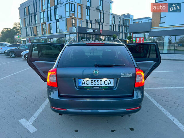 Серый Шкода Октавия, объемом двигателя 1.6 л и пробегом 276 тыс. км за 7200 $, фото 13 на Automoto.ua