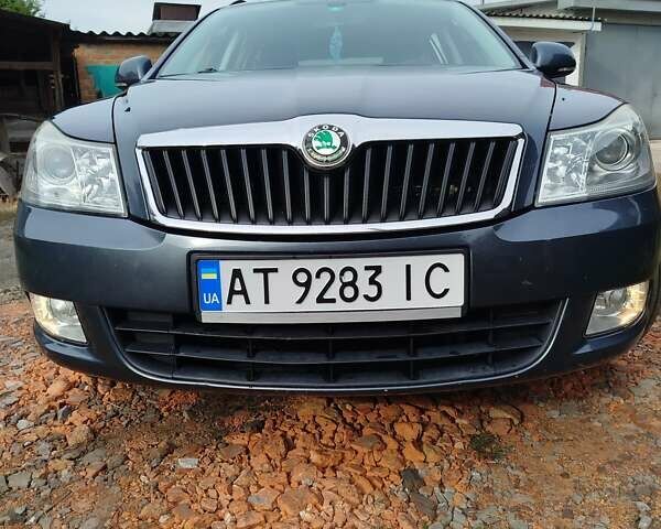 Серый Шкода Октавия, объемом двигателя 1.2 л и пробегом 175 тыс. км за 7100 $, фото 3 на Automoto.ua