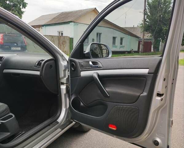 Серый Шкода Октавия, объемом двигателя 1.6 л и пробегом 282 тыс. км за 6800 $, фото 12 на Automoto.ua