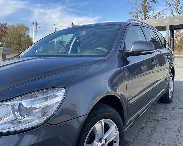 Серый Шкода Октавия, объемом двигателя 1.6 л и пробегом 242 тыс. км за 8500 $, фото 18 на Automoto.ua