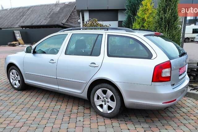 Серый Шкода Октавия, объемом двигателя 1.6 л и пробегом 310 тыс. км за 7700 $, фото 4 на Automoto.ua