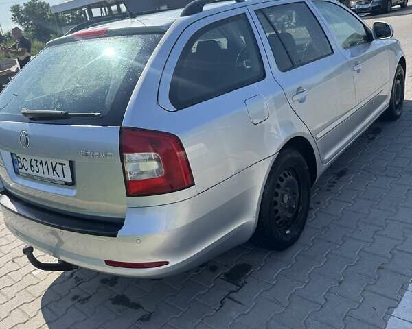 Серый Шкода Октавия, объемом двигателя 1.6 л и пробегом 260 тыс. км за 7700 $, фото 3 на Automoto.ua