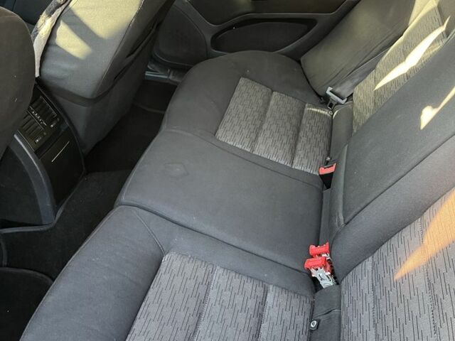 Серый Шкода Октавия, объемом двигателя 2 л и пробегом 379 тыс. км за 5999 $, фото 6 на Automoto.ua