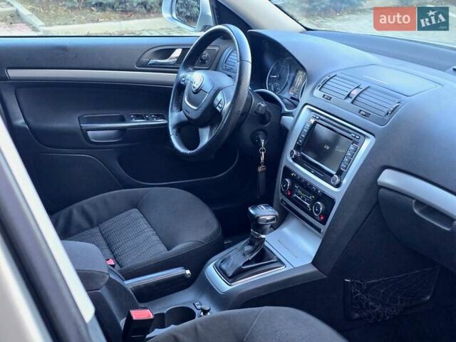 Серый Шкода Октавия, объемом двигателя 1.8 л и пробегом 226 тыс. км за 6400 $, фото 24 на Automoto.ua