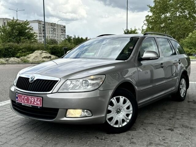 Серый Шкода Октавия, объемом двигателя 1.6 л и пробегом 186 тыс. км за 7900 $, фото 1 на Automoto.ua
