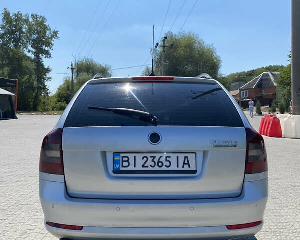 Серый Шкода Октавия, объемом двигателя 1.6 л и пробегом 340 тыс. км за 6750 $, фото 3 на Automoto.ua