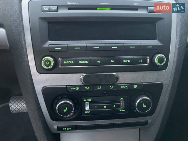 Серый Шкода Октавия, объемом двигателя 1.6 л и пробегом 167 тыс. км за 9300 $, фото 25 на Automoto.ua
