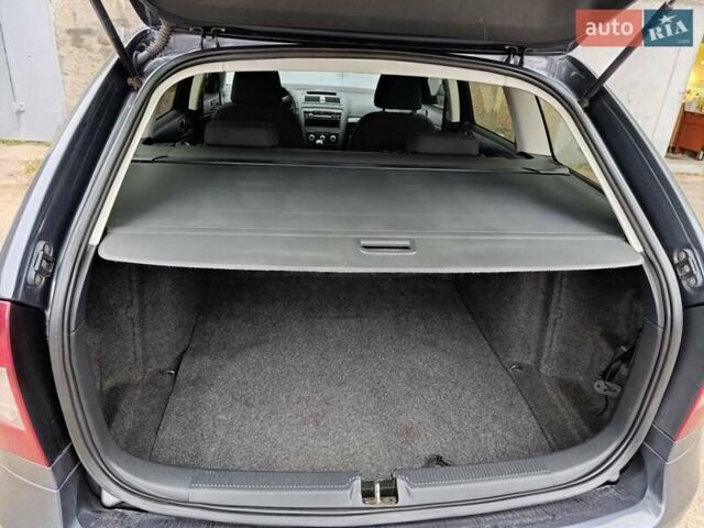 Серый Шкода Октавия, объемом двигателя 1.6 л и пробегом 307 тыс. км за 6700 $, фото 5 на Automoto.ua
