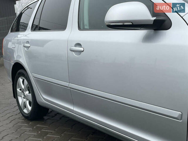 Сірий Шкода Октавія, об'ємом двигуна 1.6 л та пробігом 229 тис. км за 8999 $, фото 118 на Automoto.ua
