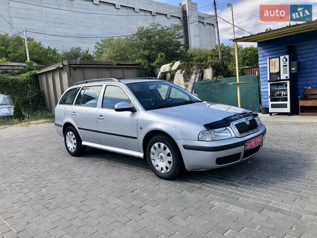 Сірий Шкода Октавія, об'ємом двигуна 1.6 л та пробігом 160 тис. км за 7300 $, фото 2 на Automoto.ua