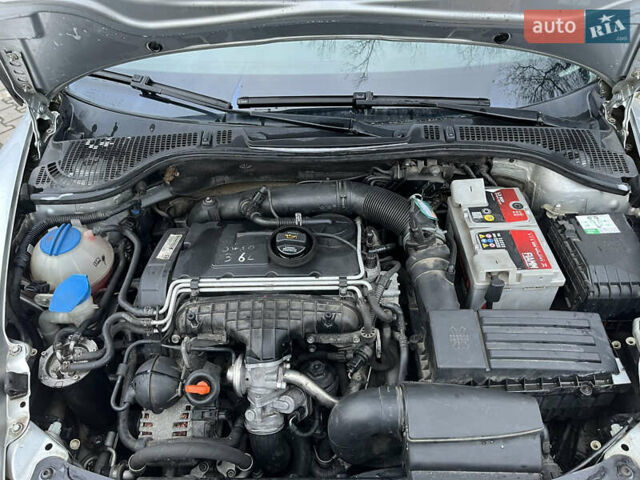 Серый Шкода Октавия, объемом двигателя 2 л и пробегом 285 тыс. км за 8800 $, фото 20 на Automoto.ua