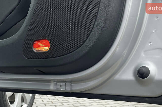 Серый Шкода Октавия, объемом двигателя 1.6 л и пробегом 229 тыс. км за 8999 $, фото 22 на Automoto.ua