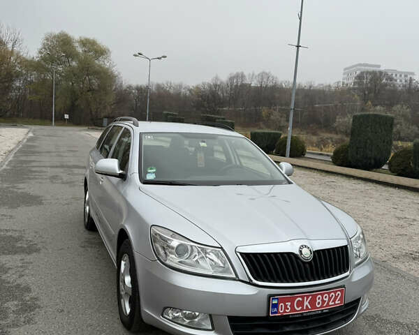 Сірий Шкода Октавія, об'ємом двигуна 1.6 л та пробігом 183 тис. км за 7500 $, фото 17 на Automoto.ua