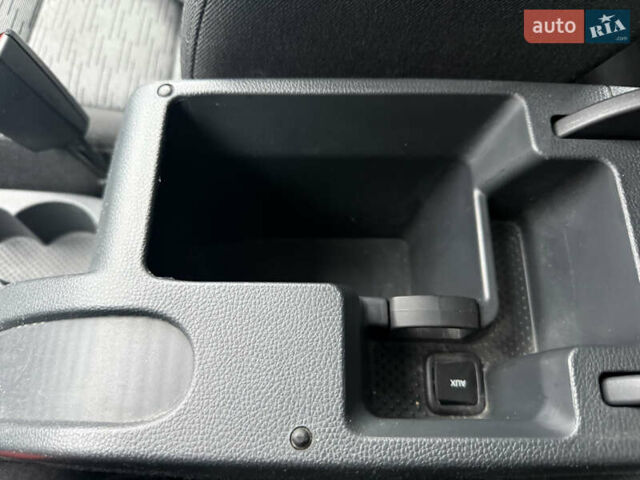 Сірий Шкода Октавія, об'ємом двигуна 1.6 л та пробігом 183 тис. км за 7500 $, фото 32 на Automoto.ua