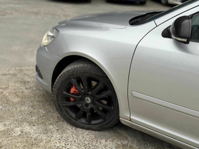 Серый Шкода Октавия, объемом двигателя 2 л и пробегом 219 тыс. км за 6990 $, фото 14 на Automoto.ua