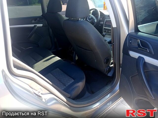 Серый Шкода Октавия, объемом двигателя 1.6 л и пробегом 243 тыс. км за 8300 $, фото 1 на Automoto.ua