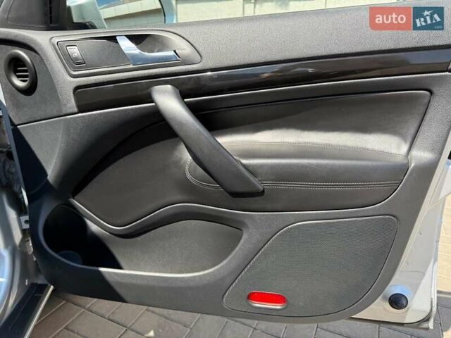 Серый Шкода Октавия, объемом двигателя 1.8 л и пробегом 239 тыс. км за 8690 $, фото 13 на Automoto.ua