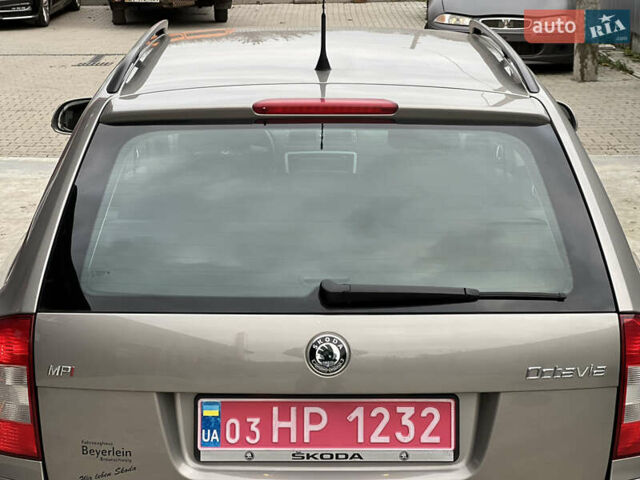 Сірий Шкода Октавія, об'ємом двигуна 1.6 л та пробігом 188 тис. км за 9200 $, фото 21 на Automoto.ua