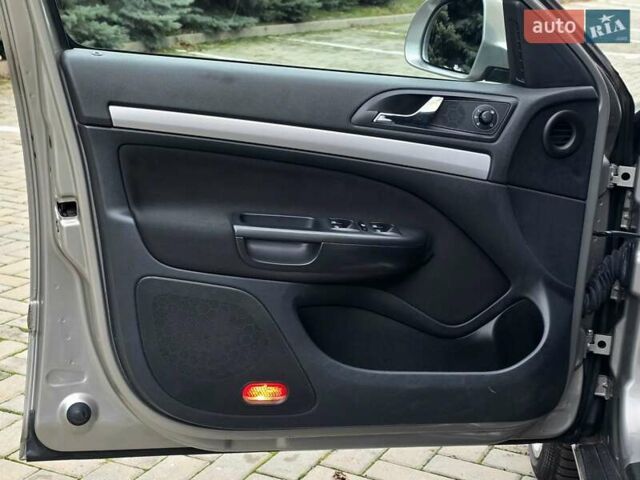 Серый Шкода Октавия, объемом двигателя 1.8 л и пробегом 226 тыс. км за 6700 $, фото 11 на Automoto.ua