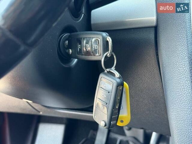 Серый Шкода Октавия, объемом двигателя 1.8 л и пробегом 185 тыс. км за 7098 $, фото 23 на Automoto.ua