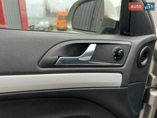 Сірий Шкода Октавія, об'ємом двигуна 1.6 л та пробігом 188 тис. км за 9200 $, фото 58 на Automoto.ua