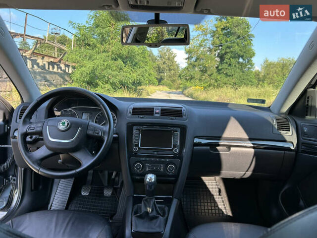 Серый Шкода Октавия, объемом двигателя 1.8 л и пробегом 221 тыс. км за 6900 $, фото 56 на Automoto.ua