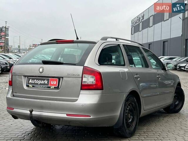 Серый Шкода Октавия, объемом двигателя 1.6 л и пробегом 245 тыс. км за 7500 $, фото 6 на Automoto.ua
