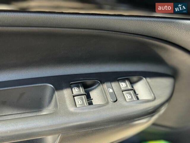 Серый Шкода Октавия, объемом двигателя 1.8 л и пробегом 239 тыс. км за 8690 $, фото 19 на Automoto.ua