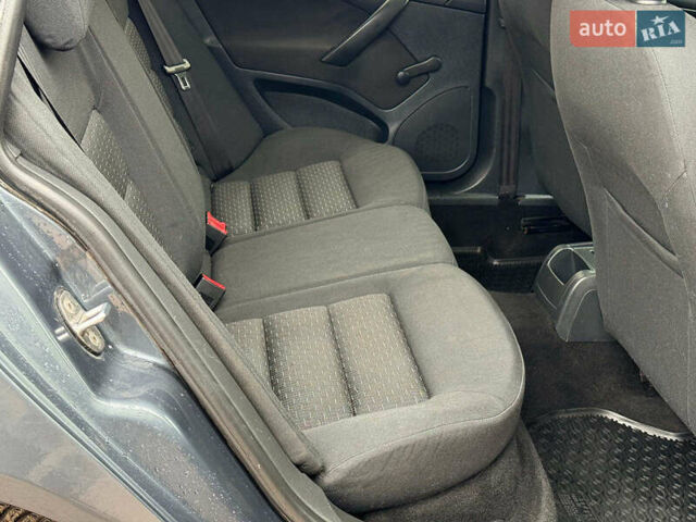 Сірий Шкода Октавія, об'ємом двигуна 1.6 л та пробігом 307 тис. км за 5940 $, фото 22 на Automoto.ua