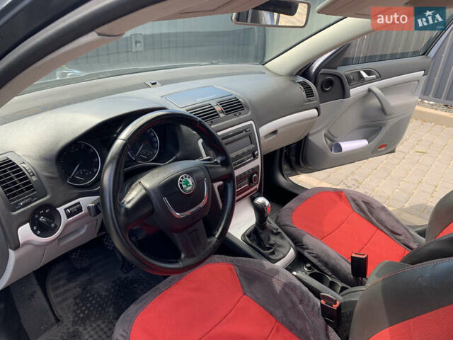 Сірий Шкода Октавія, об'ємом двигуна 1.4 л та пробігом 258 тис. км за 6200 $, фото 12 на Automoto.ua