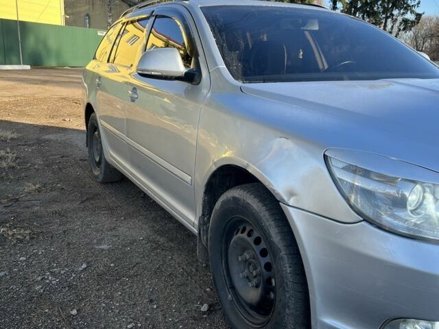 Серый Шкода Октавия, объемом двигателя 2 л и пробегом 379 тыс. км за 5999 $, фото 2 на Automoto.ua