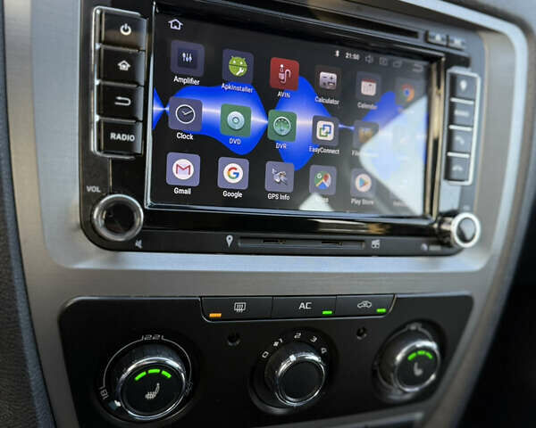 Серый Шкода Октавия, объемом двигателя 1.6 л и пробегом 210 тыс. км за 8999 $, фото 31 на Automoto.ua