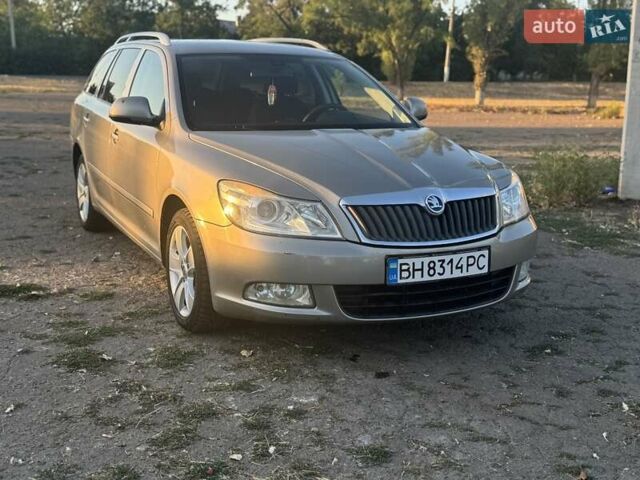 Серый Шкода Октавия, объемом двигателя 1.6 л и пробегом 290 тыс. км за 7400 $, фото 9 на Automoto.ua
