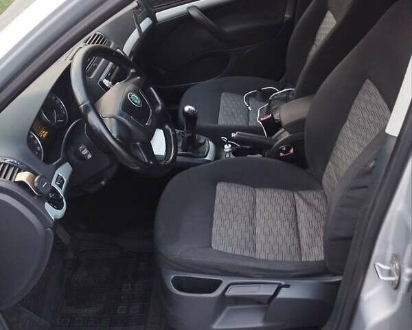 Серый Шкода Октавия, объемом двигателя 1.6 л и пробегом 280 тыс. км за 8100 $, фото 16 на Automoto.ua