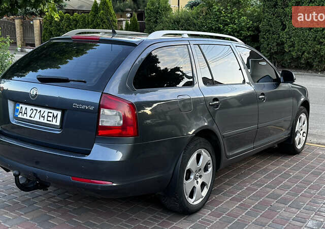 Серый Шкода Октавия, объемом двигателя 1.8 л и пробегом 274 тыс. км за 6900 $, фото 6 на Automoto.ua