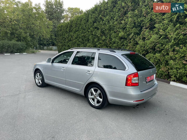 Серый Шкода Октавия, объемом двигателя 1.6 л и пробегом 167 тыс. км за 9700 $, фото 4 на Automoto.ua